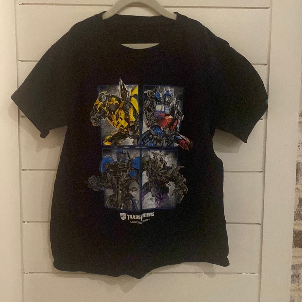 Boys Small Transformers t-shirt from Universal Studios